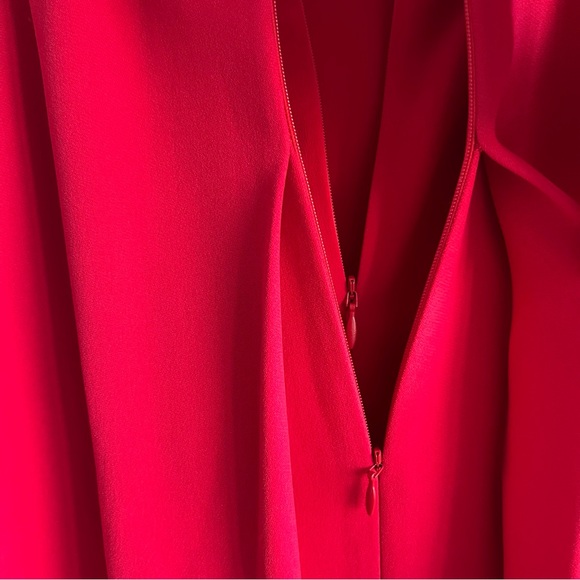 Alexander McQueen Red Cape-Back Mini Dresss - Picture 7 of 10